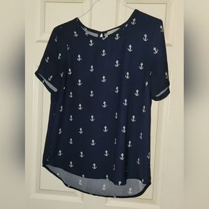 Women's Top